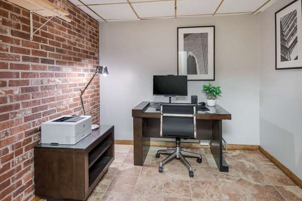 Conference Area - Clarion Inn Hurley