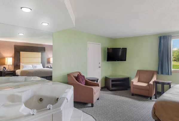 Suite - Clarion Inn Hurley