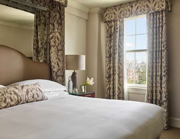  - Eliot Hotel Boston