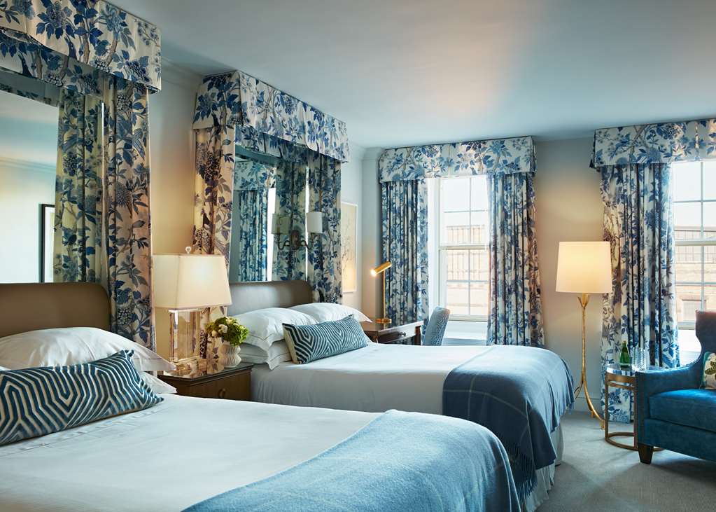 Guest photo