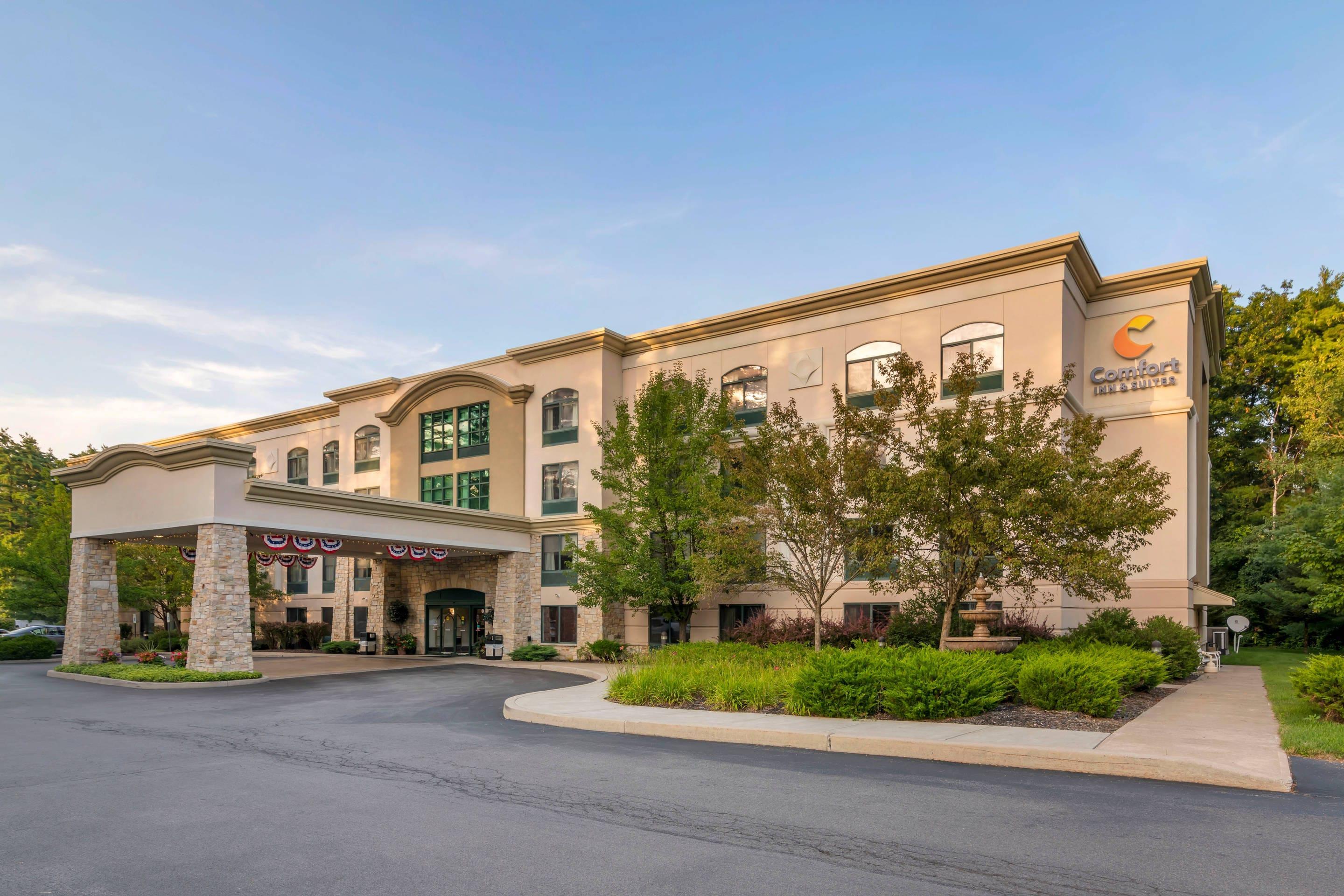 Hotel exterior | Comfort Inn & Suites