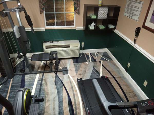  - SureStay Hotel by Best Western Airport Brunswick - I-95, Exit 38