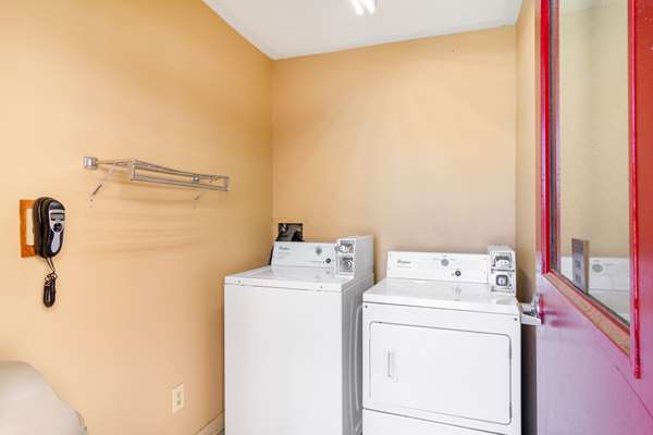  - SureStay Hotel by Best Western Airport Brunswick - I-95, Exit 38