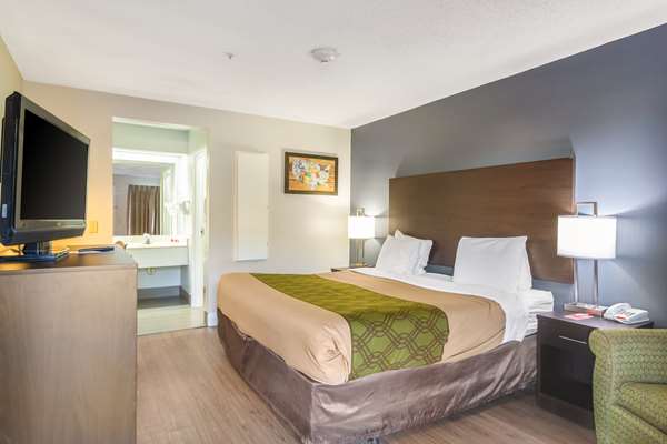  - SureStay Hotel by Best Western Airport Brunswick - I-95, Exit 38