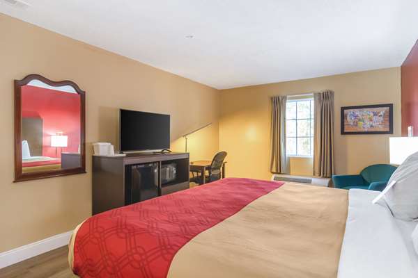  - SureStay Hotel by Best Western Airport Brunswick - I-95, Exit 38