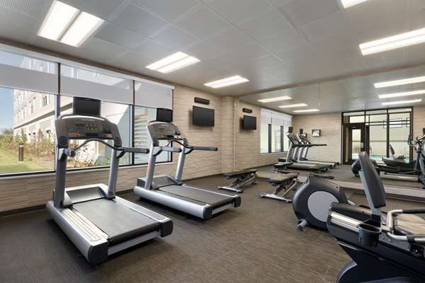 Fitness/ Exercise Room - Hotel Dene & Conference Center Cold Lake