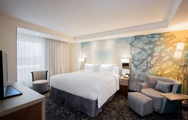  - Hotel Dene & Conference Center Cold Lake