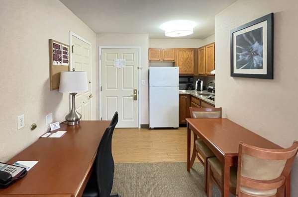 Suite - Smart Suites South Burlington