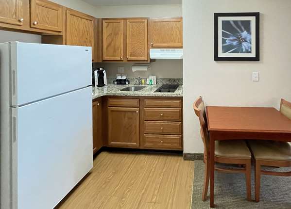 Suite - Smart Suites South Burlington