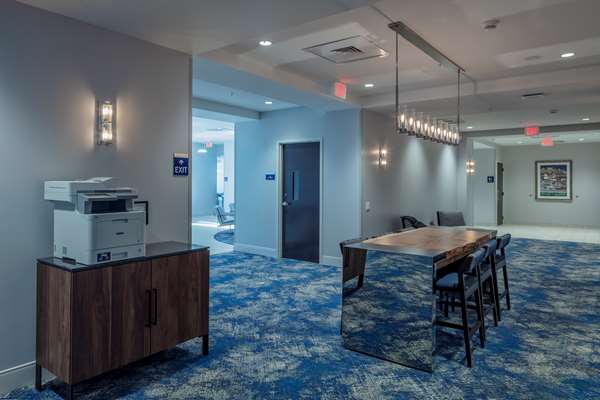  - Scholar State College Hotel