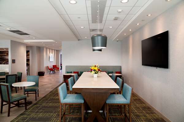  - Home2 Suites by Hilton Riverside