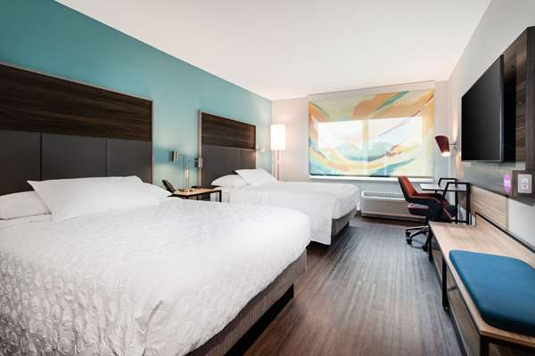  - Tru by Hilton Hotel Bradenton - I-75, Exit 217