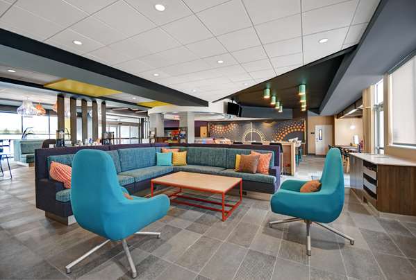  - Tru by Hilton Gaylord - I-75, Exit 282