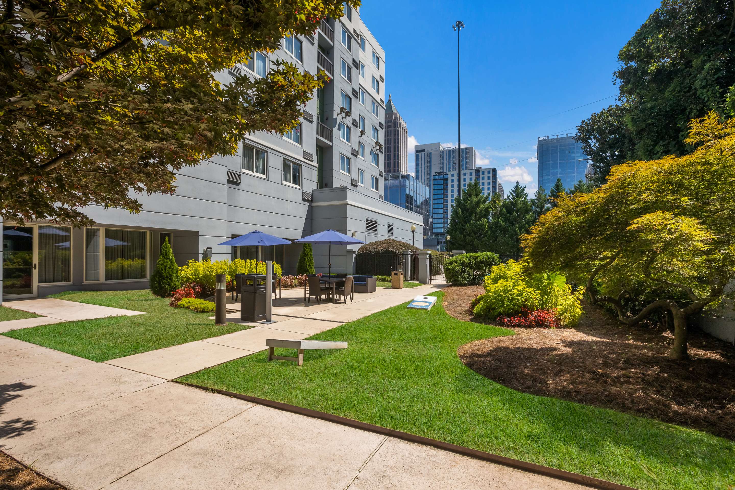 Exterior Courtyard
