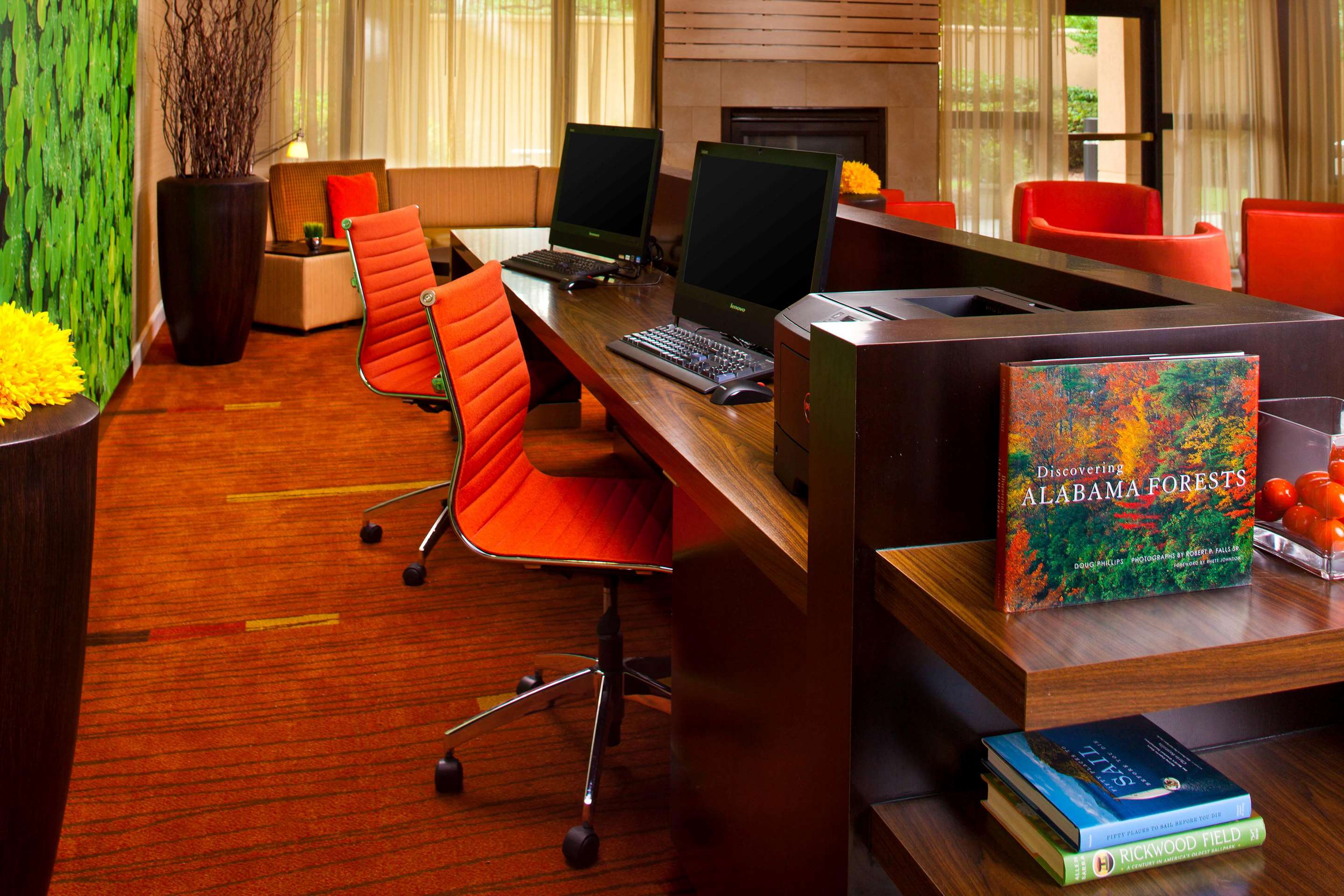 Business center | Sonesta Select Birmingham Colonnade