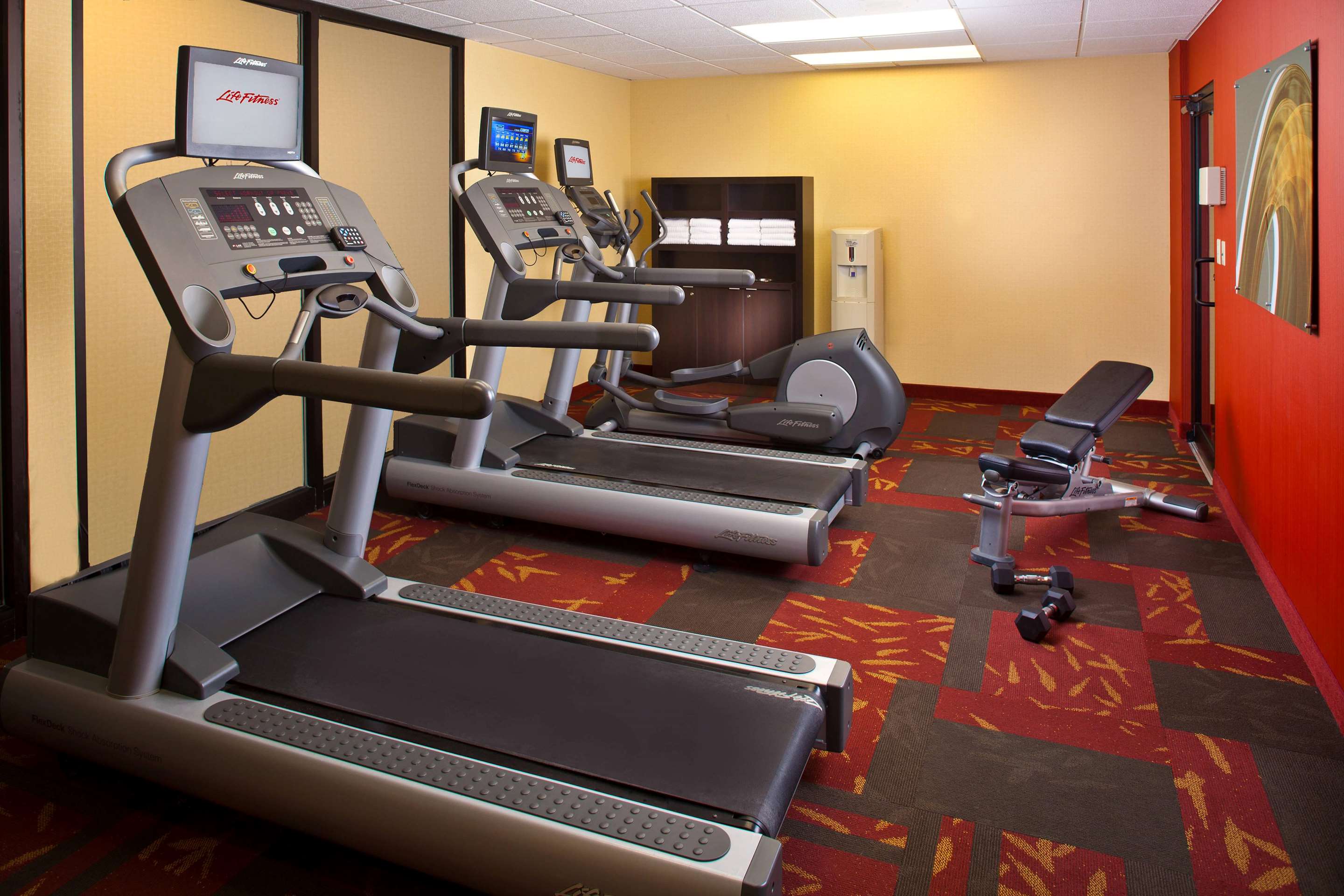 Fitness center | Sonesta Select Birmingham Colonnade