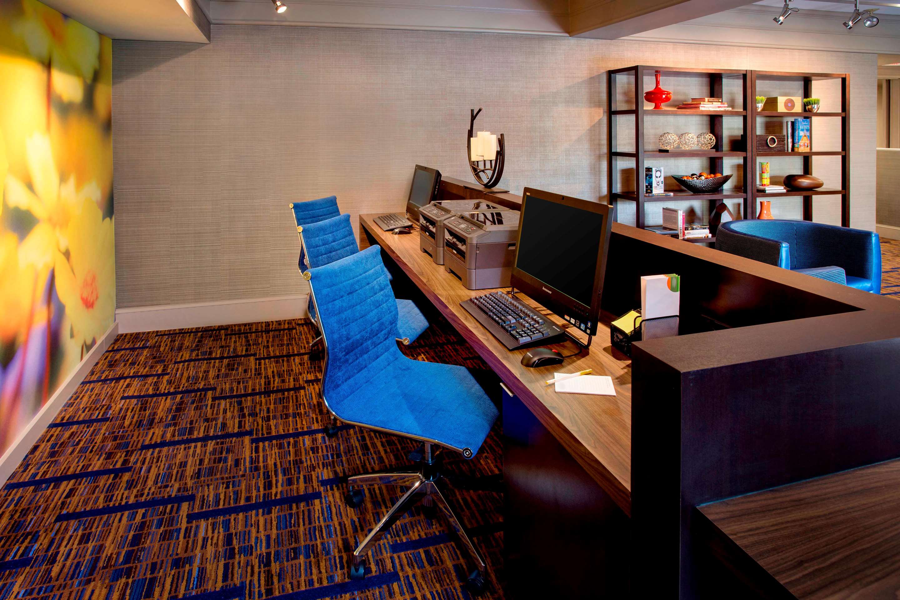 Business library | Sonesta Select Boston Danvers