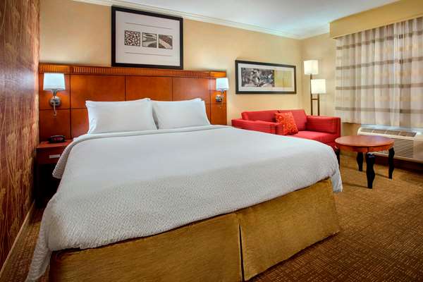  - Sonesta Select Hotel Danvers - I-95, Exit 64