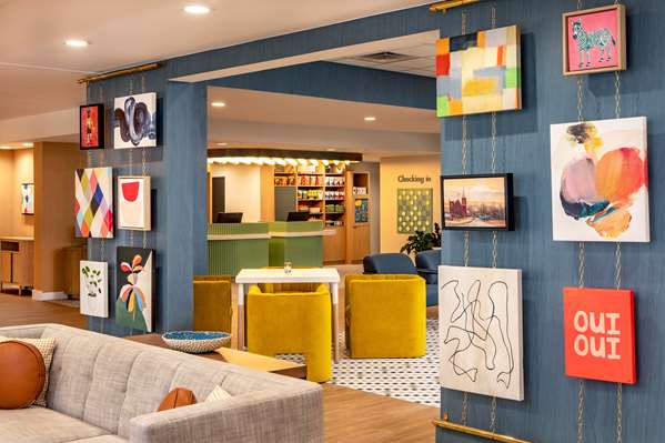  - Sonesta Select Hotel Foxborough - I-95, Exit 13A