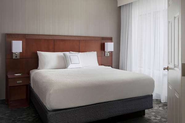 Suite - Sonesta Select Hotel Milford - I-495, Exit 50