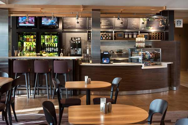 Restaurant - Sonesta Select Hotel Milford - I-495, Exit 50