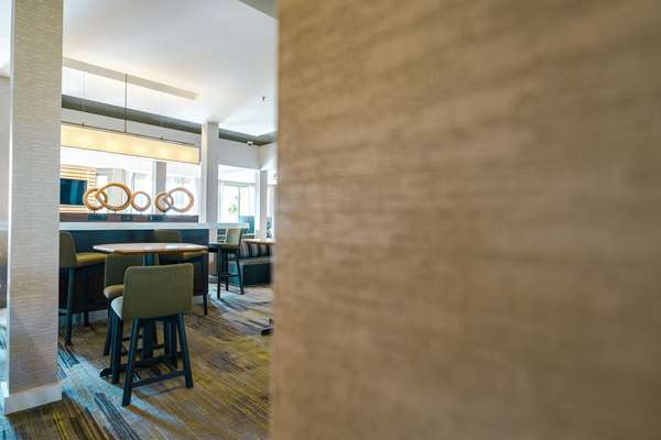 Restaurant - Sonesta Select Hotel Camarillo