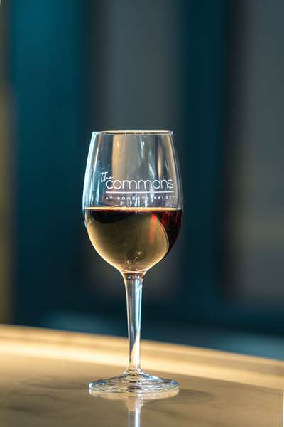 Bar - Sonesta Select Hotel Camarillo