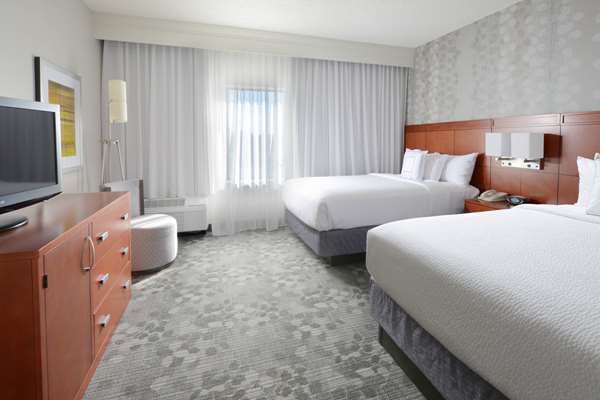 Suite - Sonesta Select Hotel Central Expressway Dallas