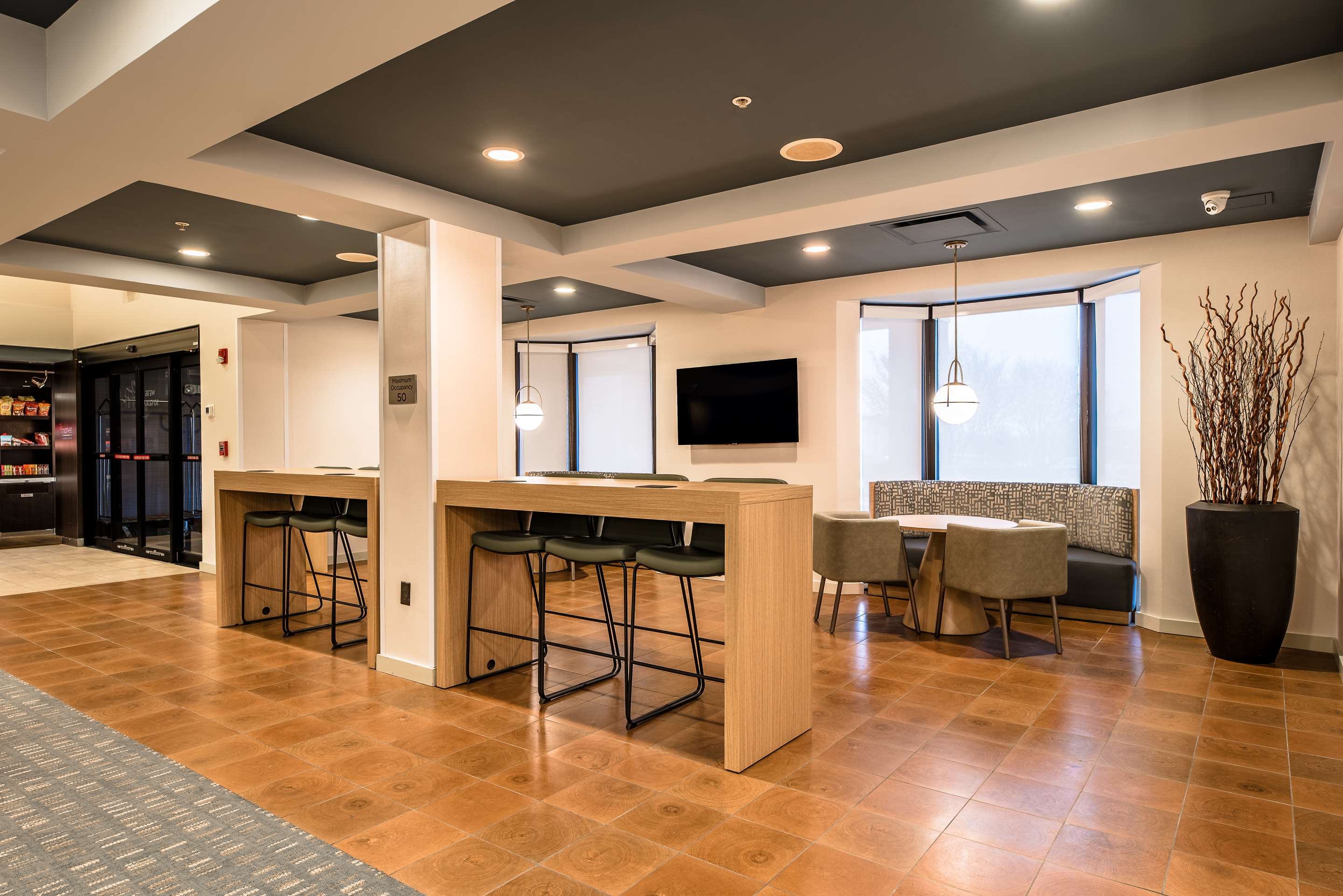SHA HDR SonestaSelectDallasRichardson CommunalTable
