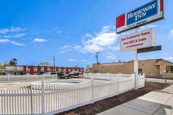 Exterior view - Rodeway Inn Yakima - I-82, Exit 31