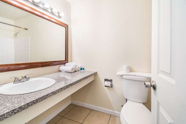  - Rodeway Inn Yakima - I-82, Exit 31