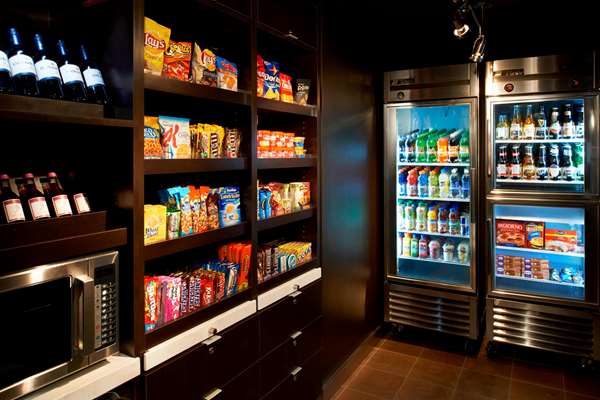  - Sonesta Select Hotel Auburn Hills - I-75, Exit 79