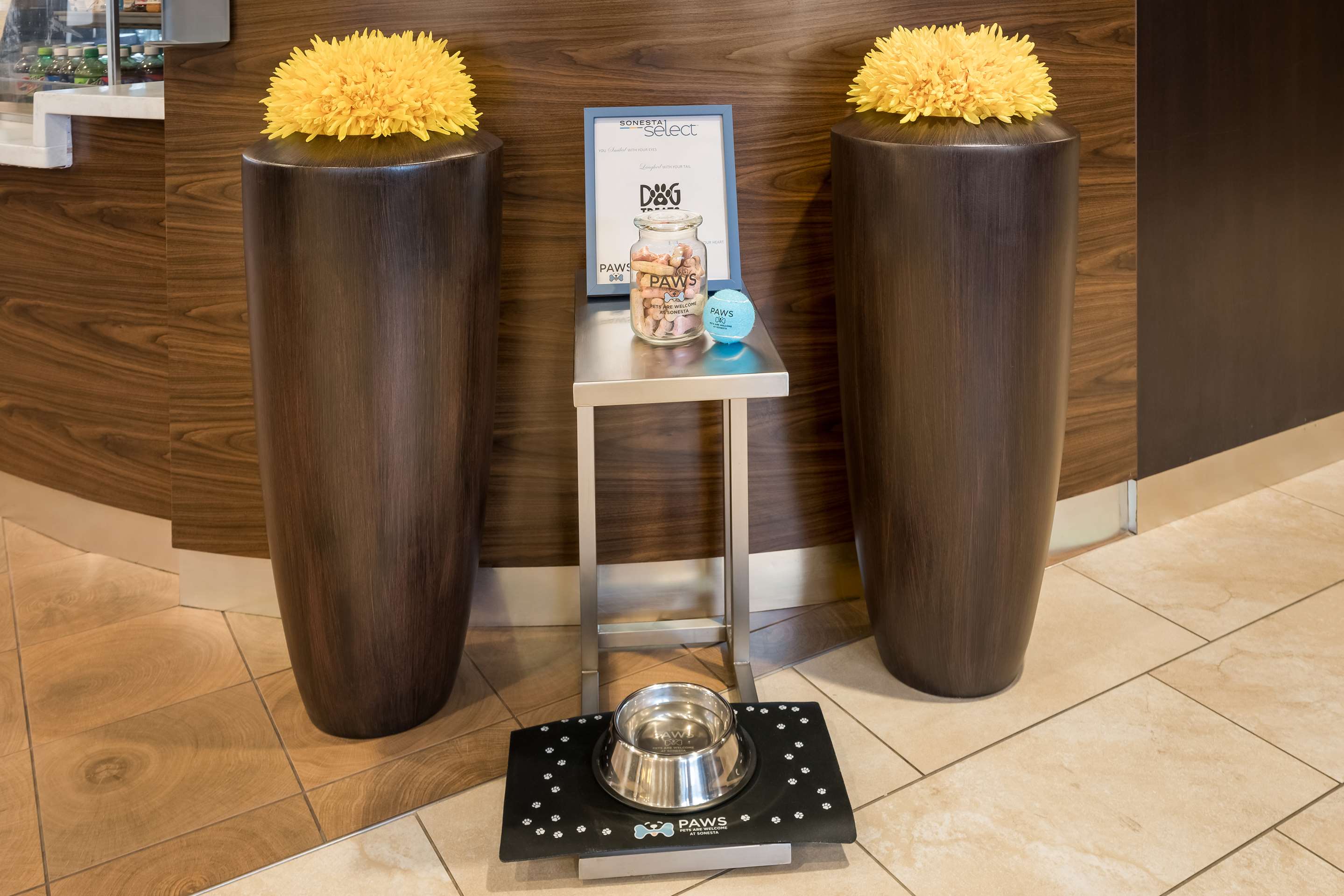Lobby Pet Station | Sonesta Select Detroit Auburn Hills