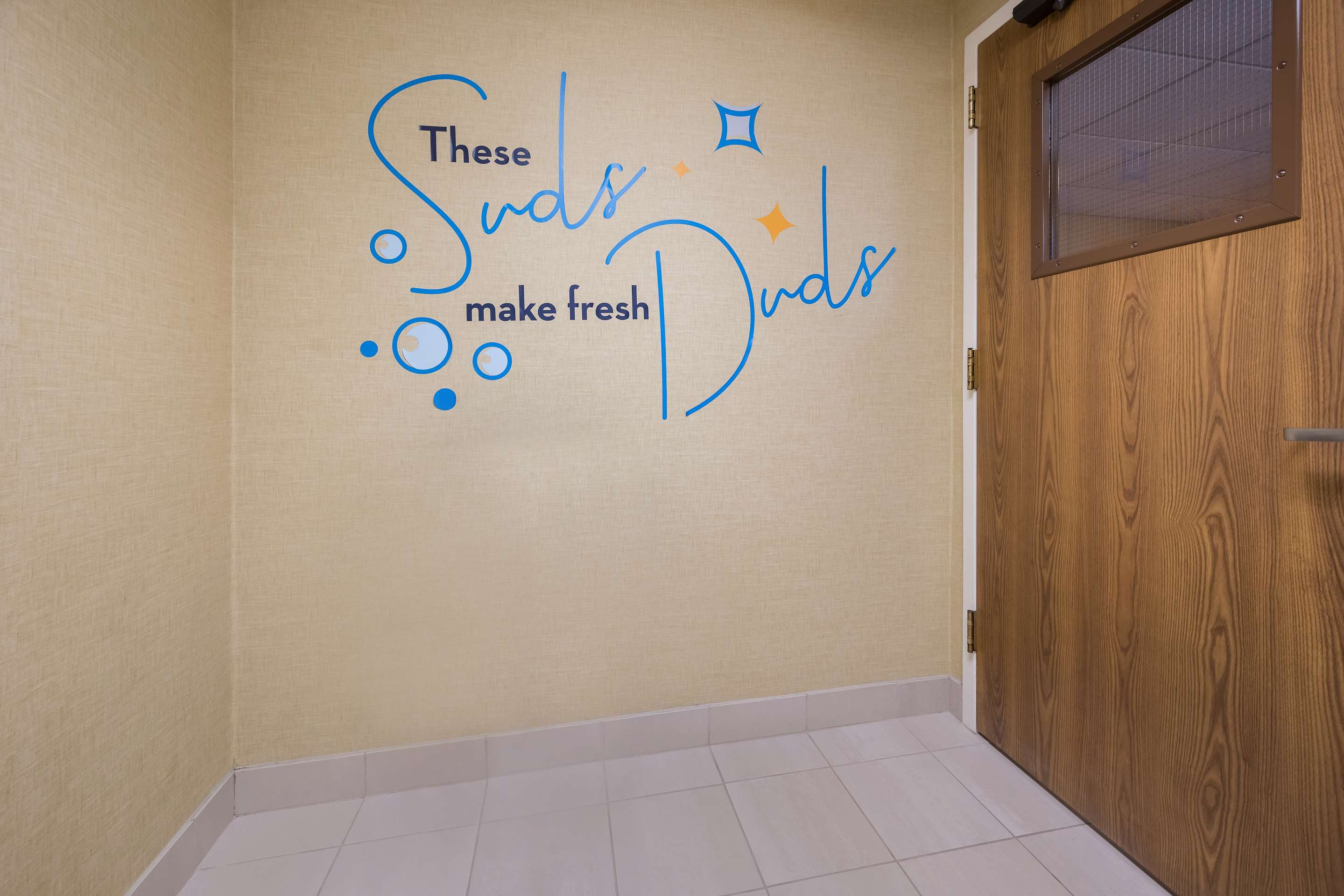 Laundry Amenity | Sonesta Select Detroit Auburn Hills