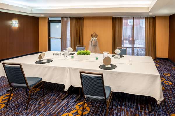  - Sonesta Select Hotel Novi - I-96, Exit 162