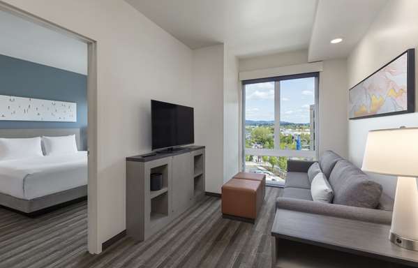 Suite - Hyatt House Hotel Beaverton