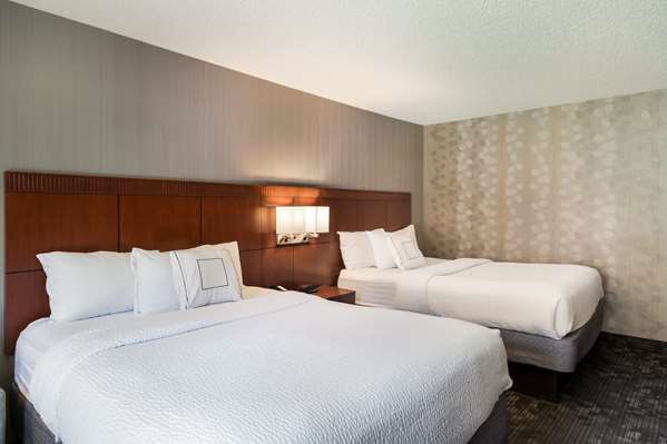Suite - Sonesta Select Hotel Fountain Valley - I-405, Exit 14