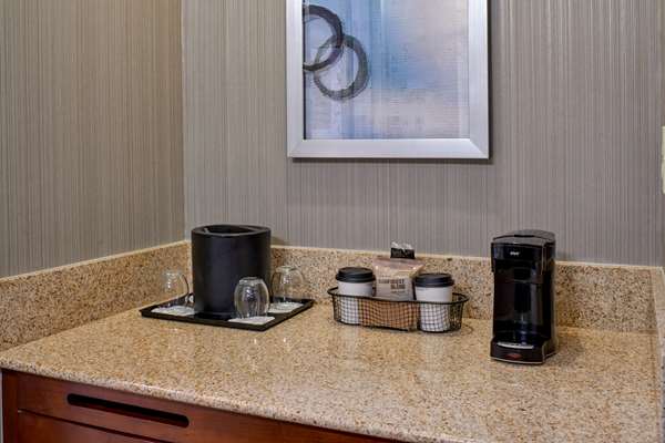  - Sonesta Select Hotel Indianapolis