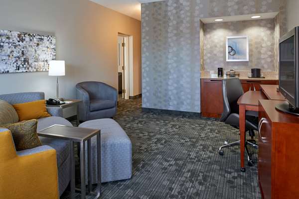  - Sonesta Select Hotel Indianapolis
