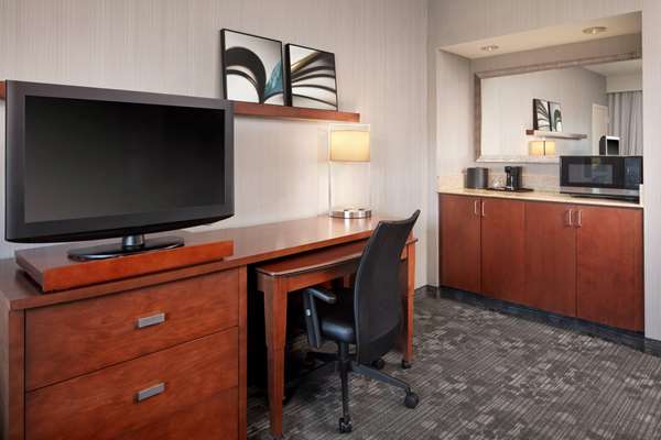  - Sonesta Select Hotel Laguna Hills - I-5, Exit 92