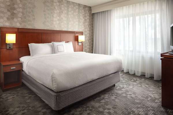 Suite - Sonesta Select Hotel Laguna Hills - I-5, Exit 92