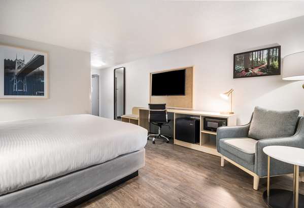  - Best Western Portland West Beaverton Hotel