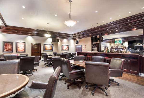 Bar - Best Western Portland West Beaverton Hotel