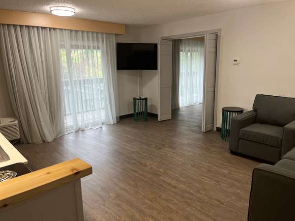  - Best Western Portland West Beaverton Hotel