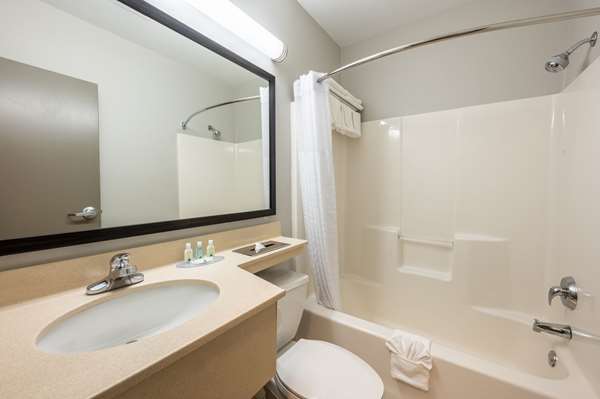  - Quality Inn Poughkeepsie