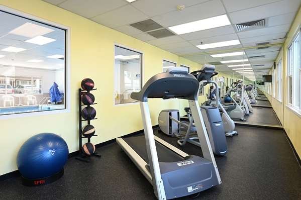Fitness/ Exercise Room - Rodeway Inn Poughkeepsie