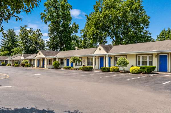 Exterior view - Rodeway Inn Poughkeepsie