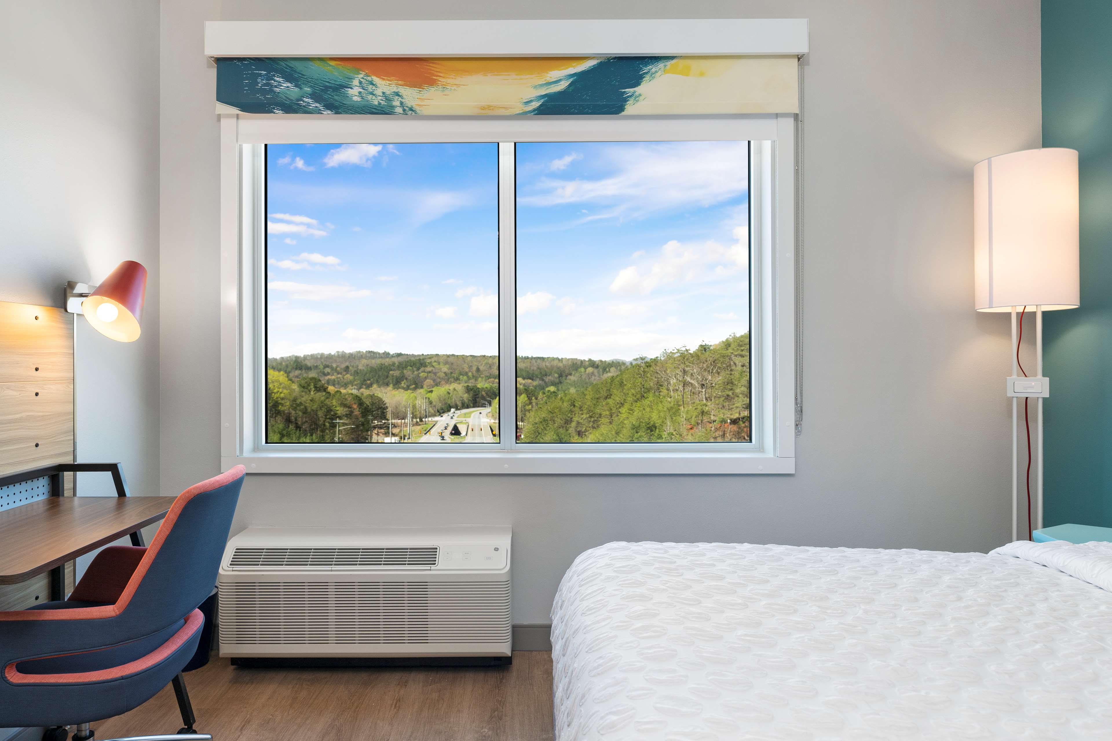 Tru By Hilton Cartersville, GA Room Type - 1 KING HEARING ACCESSIBLE