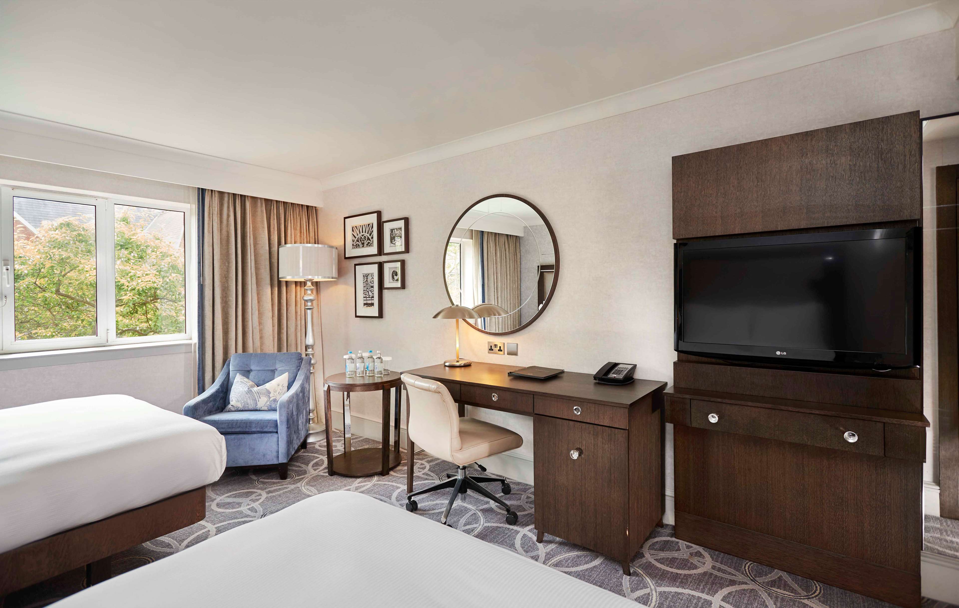 Hilton St Anne's Manor, Bracknell Room Type - TWIN HILTON GUESTROOM
