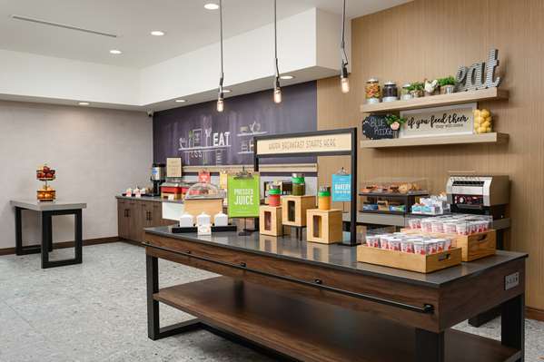 Amenities - Hampton Inn Blue Ridge